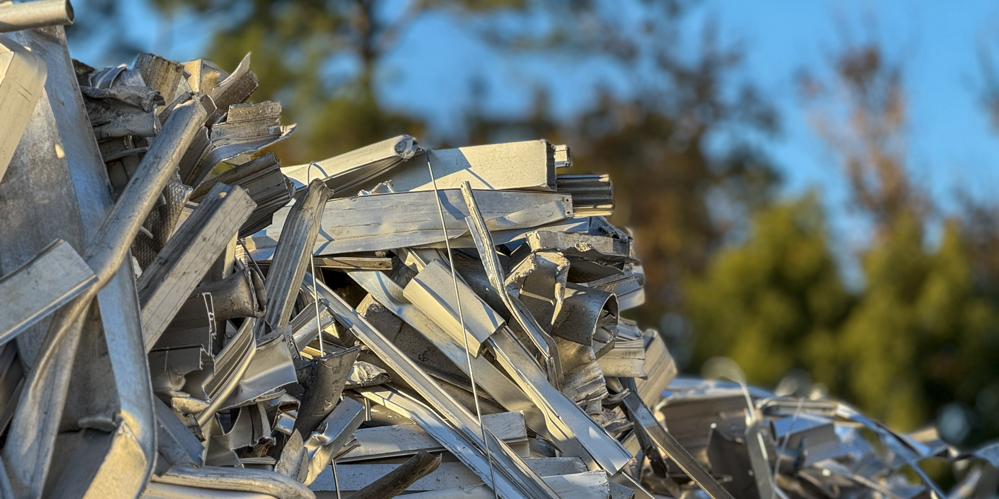Overview of Jacksonville Metal Recycling yard and equipment